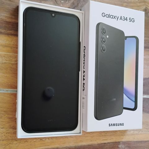 Strøken Samsung Galaxy A34 5G smarttelefon 8/256GB (sort)