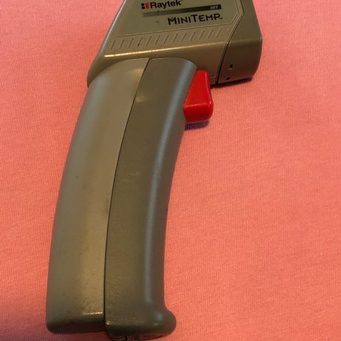 RAYTEK  MINI TEMP NON-CONTACT TERMOMETER GUN MED LASER SIKTE