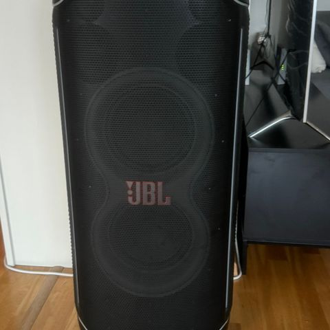 JBL Partybox Ultimate partyhøyttaler