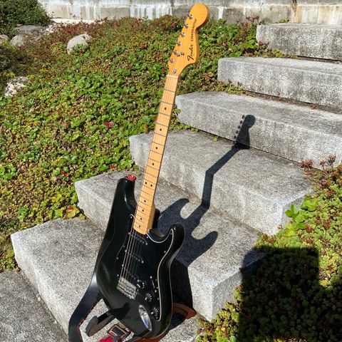 Fender Stratocaster 1977