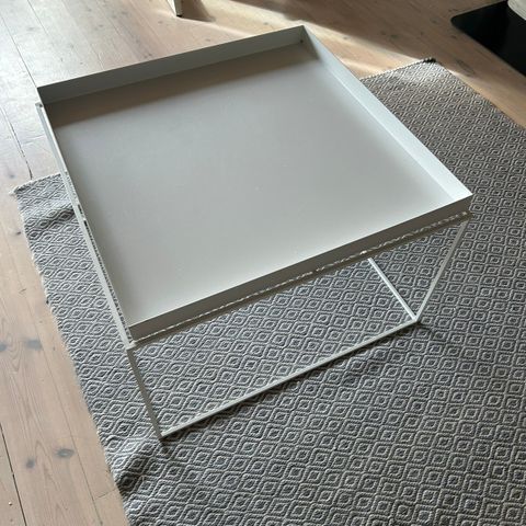 Hay tray table - sofabord 60x60 cm