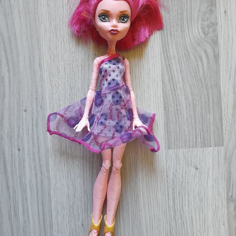 Monster High dukke