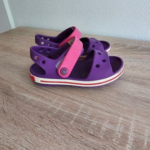 CROCS sandaler, str c9 (25-26)