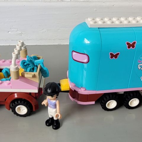 Lego friends, Emmas hestetransport