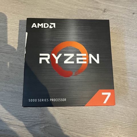 AMD Ryzen 7 5800x