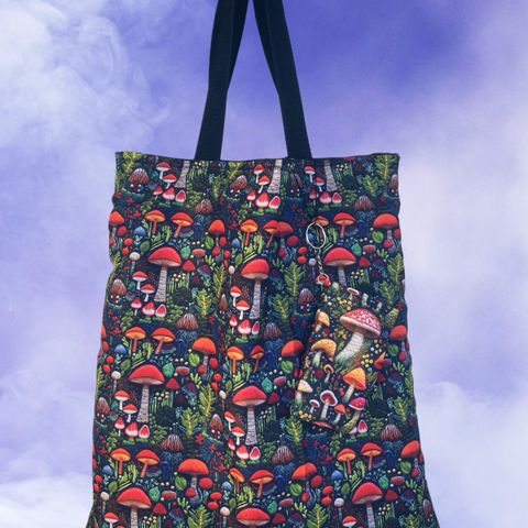 Tote bag