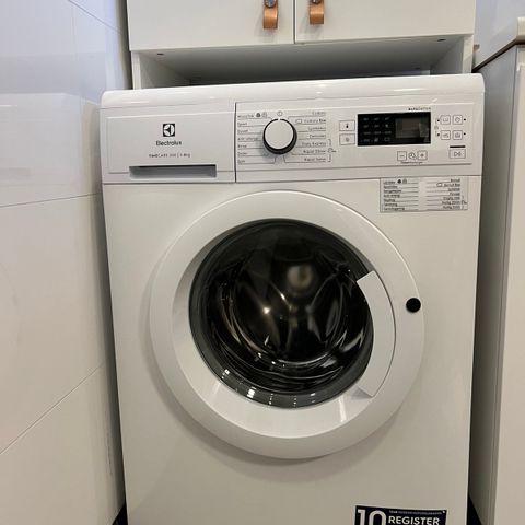 RESERVERT TIL LØRDAG Electrolux vaskemaskin 8 kg selges!