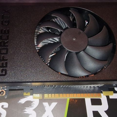 Nvidia Geforce RTX 1650 super 4GB VRAM