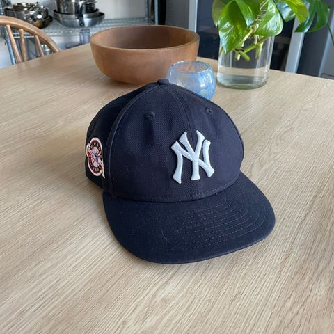 New York Yankees caps