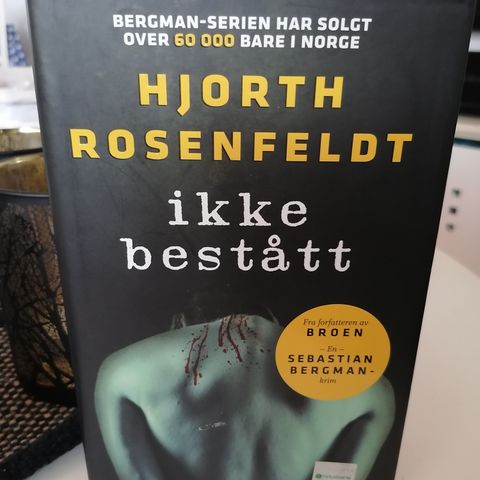 Hjorth Rosenfeldt. Ikke bestått (innbundet)