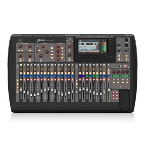 Behringer X32 med S32 stagebox