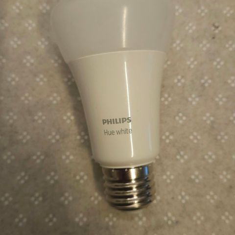 Philips hue white e27 800lm