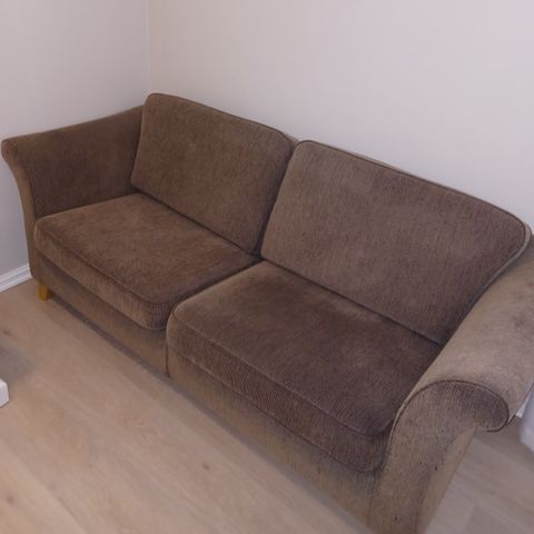 3 seter sofa.