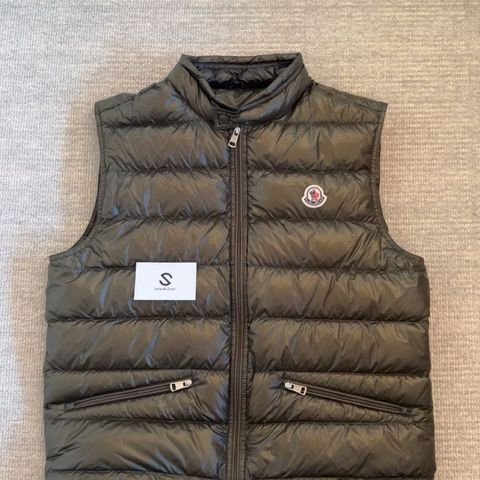 Moncler Vest (M/L)