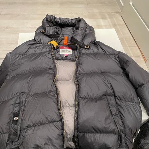 Jeg selger jakke Parajumpers for Jenter str XS Original (Ekte)