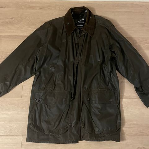 Fantastisk Classic Barbour Northumbria jacket olivengrønn