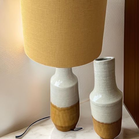 Nydelig Light snd Living lampe og vase