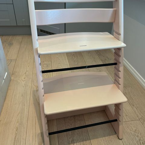 Stokke Tripp trapp i dus rosa