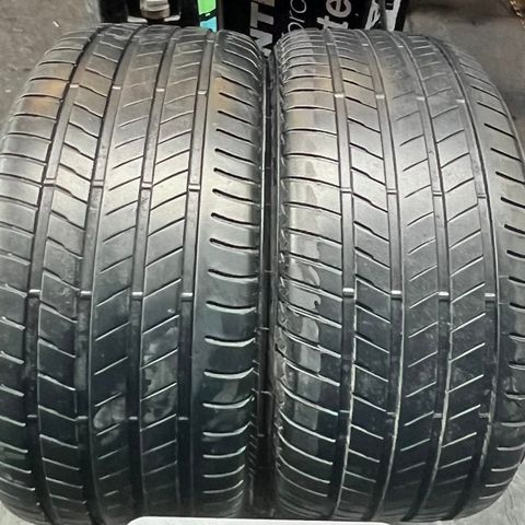 Bridgestone Alenza 001 RTF 305/40 R20,- 305.40.20,- 305.40 R 20 kjøpes