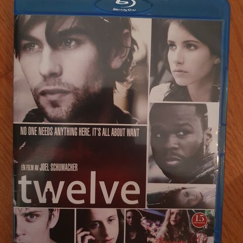 TWELVE (2010)