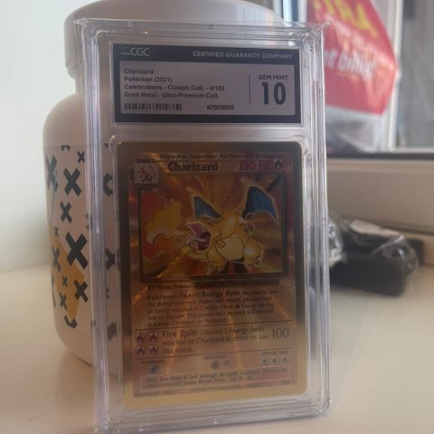 Charizard CGC Gem mint 10