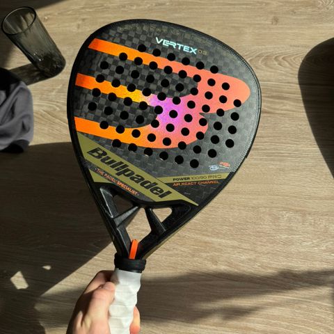 Bullpadel vertex 03 selges