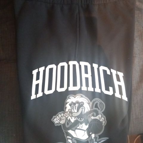 Helt ny HoodRich shorts - Strl. XL