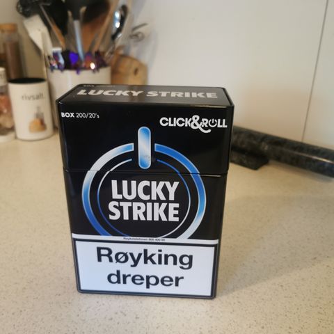 Lucky Strike Metallboks