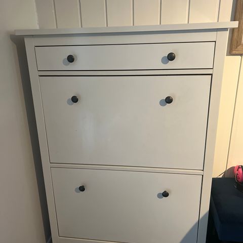 Hemnes skokommode