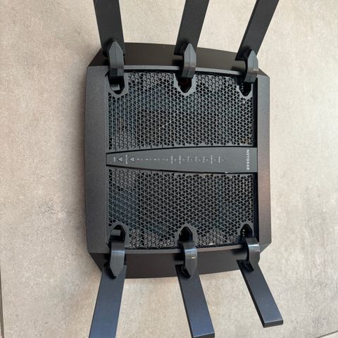 Netgear Nighthawk X6 R8000