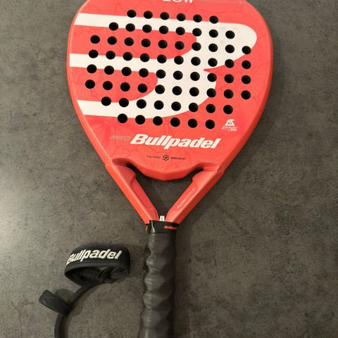 Bullpadel Flow Woman 2023