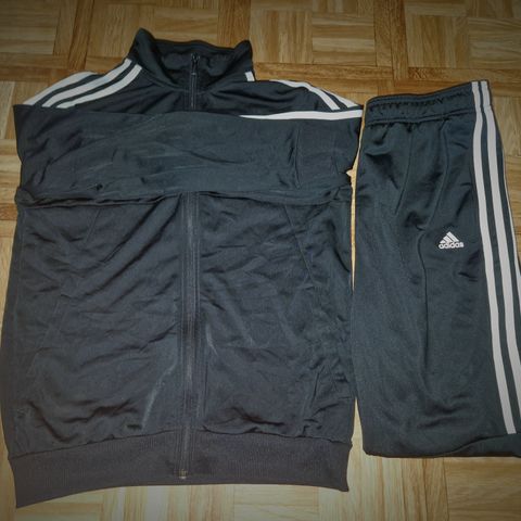 Adidas tracksuit