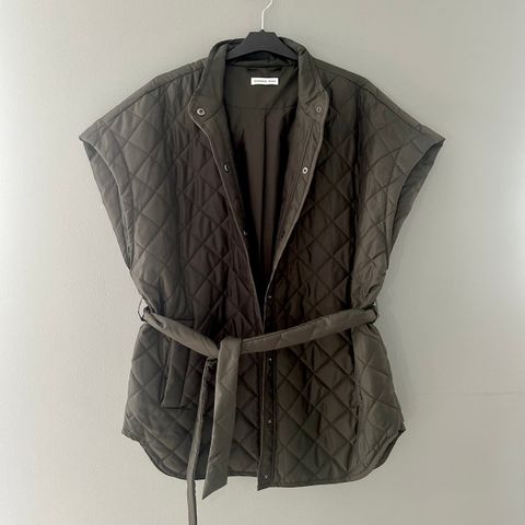 Designers Remix - vattert, oversized vest