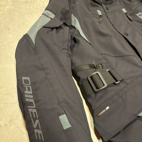 Dainese Carve Master 3 Gore TEX jakke 54. Nesten ikkje brukt!