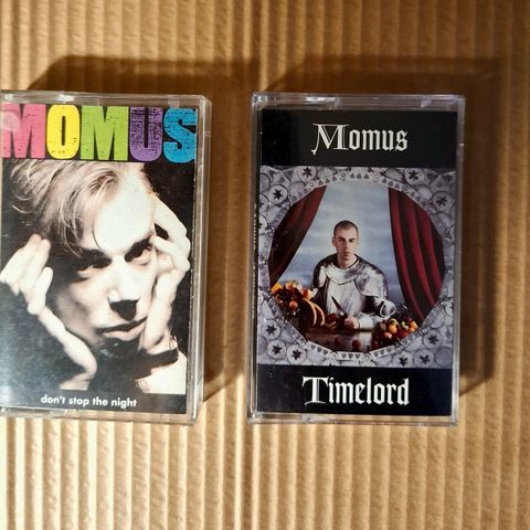 " MOMUS " MC CASETTER