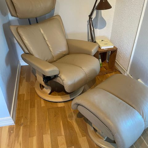 Stressless® Magic (S) Classic lenestol med krakk. Enkeltvis eller samlet.