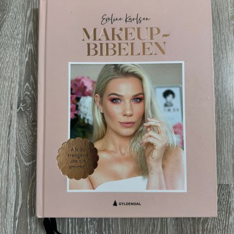 Makeup-Bibelen - Eveline Karlsen