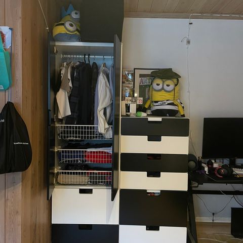 Ikea Småstad garderobe og kommode