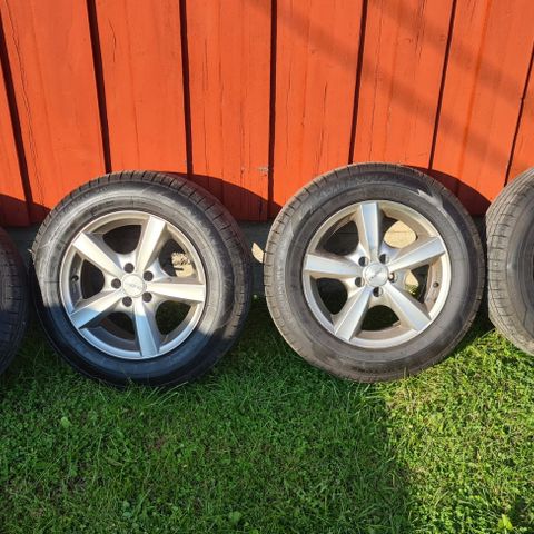 Sommer hjul 195/65 R15 5x112 Sommerdekk Audi A1