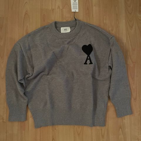 Ami paris crewneck