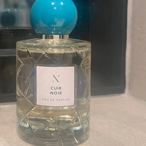 Cuir Noir by Le Soeurs edp 100 ml