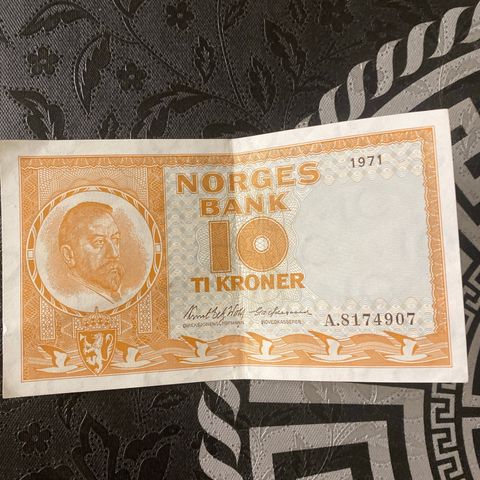 Norge 10 krone 1954 og 1971 seddel