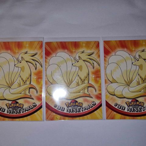 Pokemon kort - VINTAGE 1999 Topps TV - 3x Ninetales #38 Blue Logo