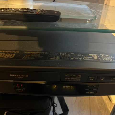 Panasonic HD90. Super drive. VHS spiller