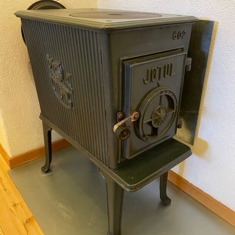 Fin Jøtul 602