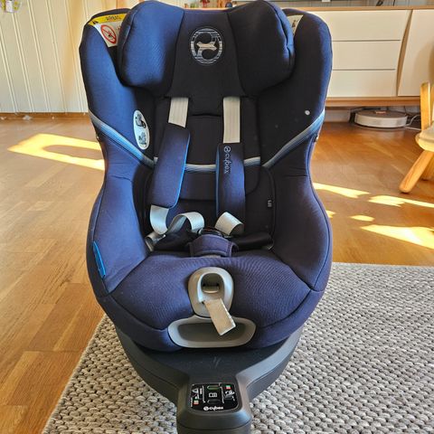 Cybex gold sirona s i-size navy 360° bilstol