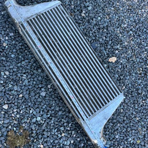 Universal intercooler