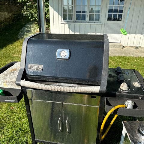 Weber grill gies bort - førstemann til mølla