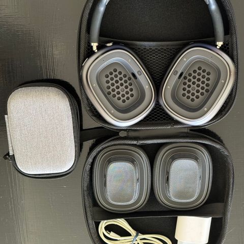 Apple Airpods Max