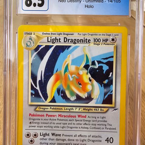 Light Dragonite fra Neo Destiny